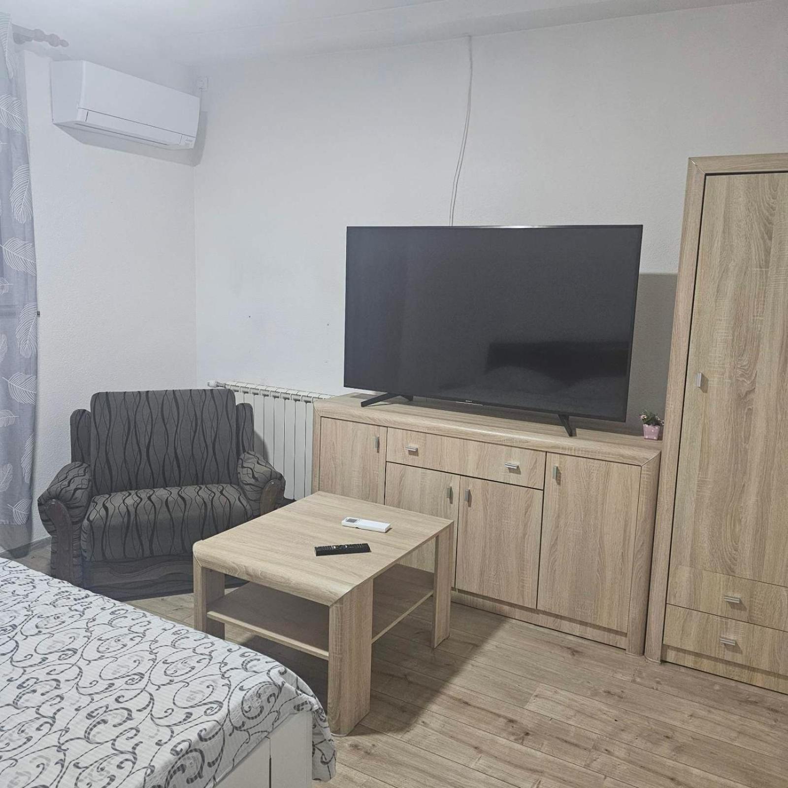 Apartment Savanovic Banja Luka Exteriör bild